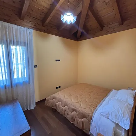Paola Casa de Férias LʼAquila
